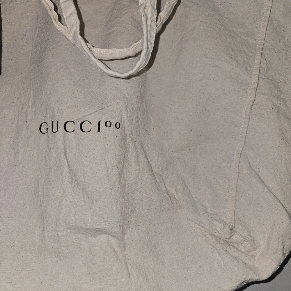 GUCCI Canvas Tote Bag in Natural Cream